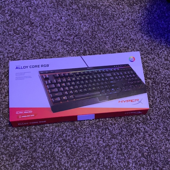 Hyper x alloy core RGB mechanical keyboard - Picture 3 of 3